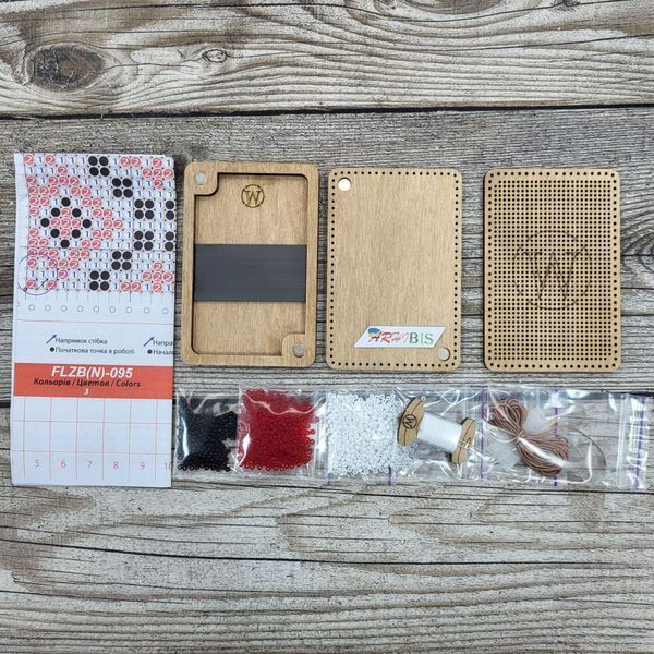 FLZB(N)-095 Bead Embroidery Kit on Wood, Needle Case