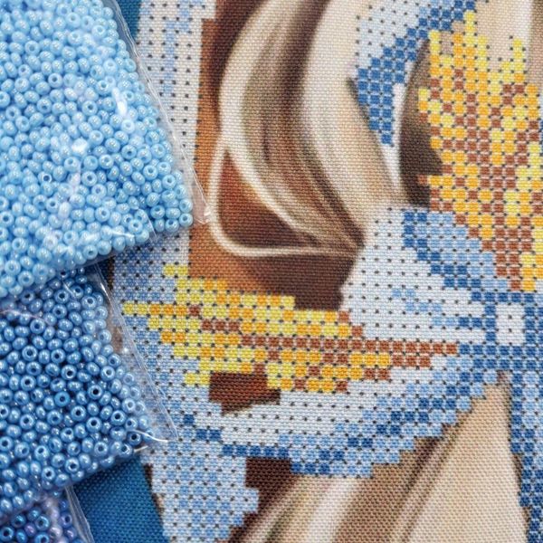 СВ154 Сумка шоппер с девушкой, набор для вышивки бисером СВ154 фото