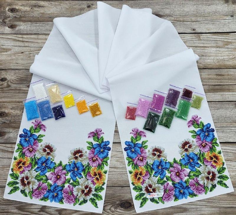 Фото набору для вишивки бісером весільного рушника з фіалками