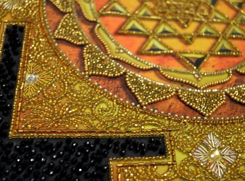 СЛ-3431 Золотая янтра процветания, набор для вышивки бисером картины СЛ-3431 фото