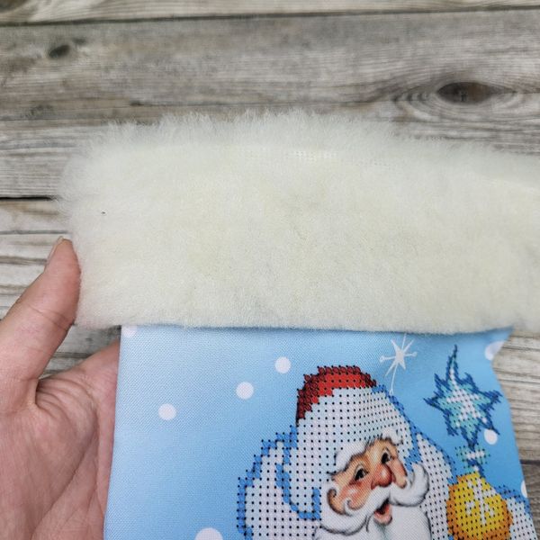 D-3180пч Дед Мороз и Снегурочка набор для вышивки новогоднего сапожка Д 01693 фото