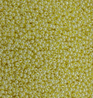 37185 чешский бисер Preciosa 10 грамм жемчужный желтый Б/50/0382 фото
