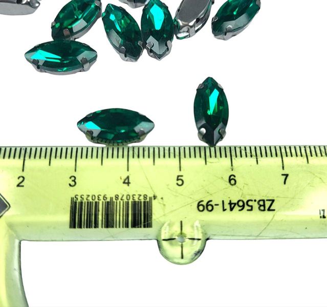 Пришивні стрази скляні в цапах лодочкі 7*15мм, колір зелений, 5шт в упаковці 7*15мм-03 фото