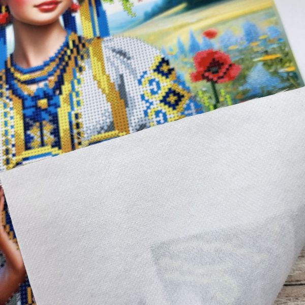 В593 Украиночка, набор для вышивки бисером картины В593 фото