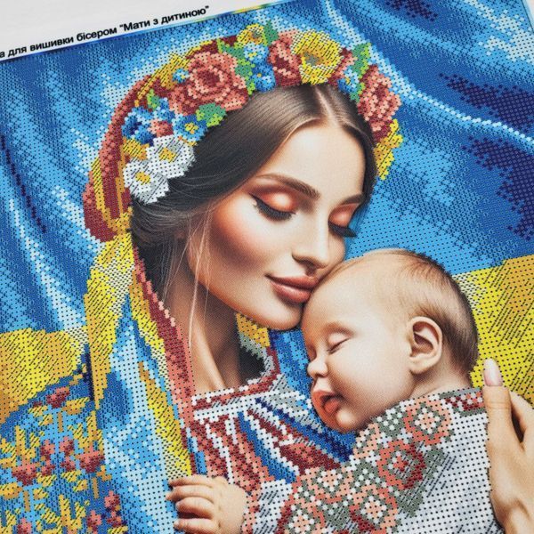 В704 Мати з дитиною (30*42 см), схема для вишивки бісером картини схема-ба-В704 фото