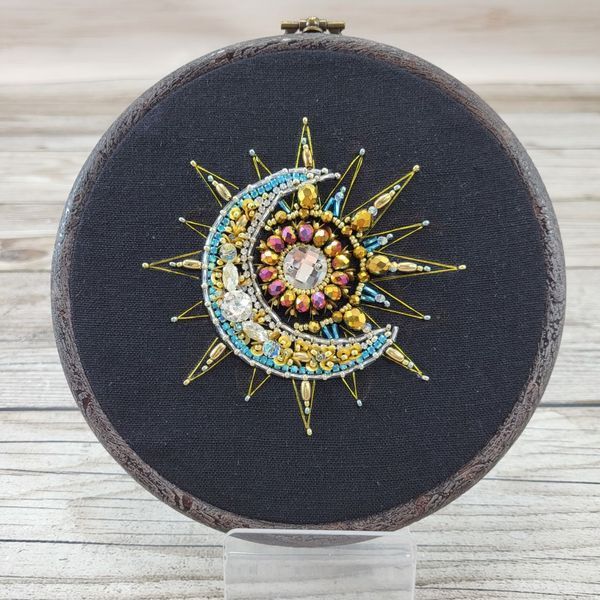 BN-009 Heavenly Harmony, bead and thread embroidery kit