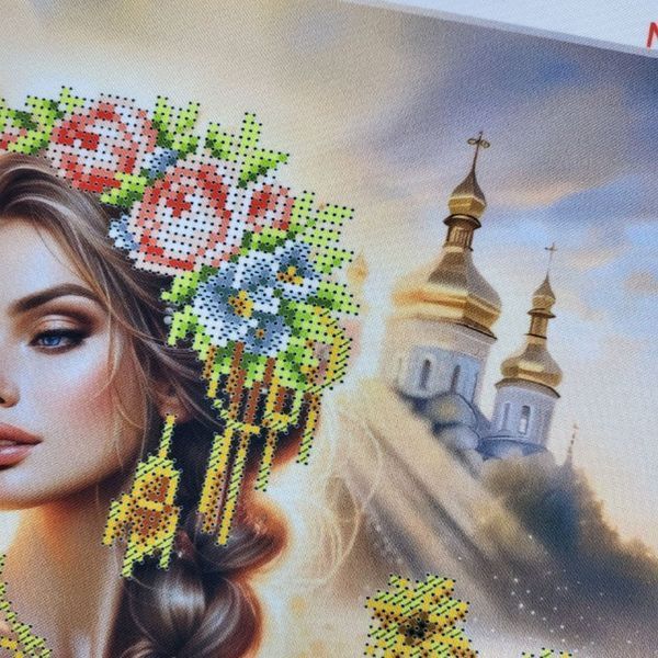 В591 Україночка (30*42 см), набір для вишивки бісером В591 фото