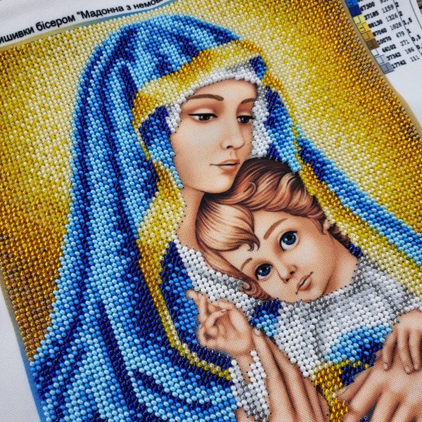 АВ486 Мадонна з немовлям, набір для вишивки бісером картини АВ486 фото