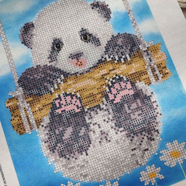 ТМ-096 Ромашковая панда, набор для вышивки бисером картины ТМ-096 фото