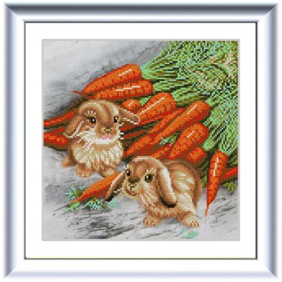 НИК-1429 Морковка на двоих, набор для вышивки бисером картины с кроликами НИК-1429 фото